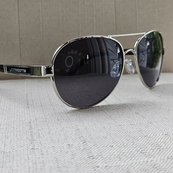 Liz Claiborne Sunglasses Silver Tone Metal Frame Unisex Eye Wear 61[]14 125 - Picture 1 of 12